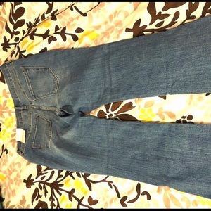 never worn size 10 old navy light washed jeans
